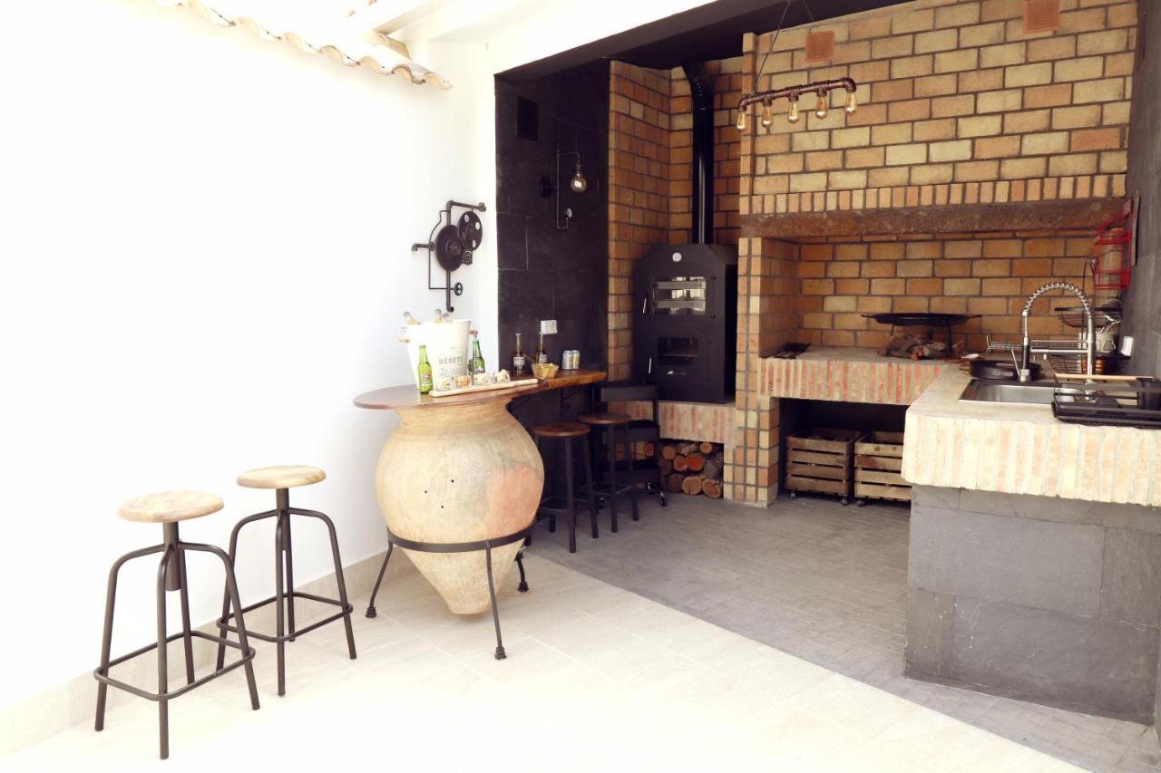 Casa Rural Ideal Para Escapadas Con Barbacoa Y Spa Tinarejos Buitenkant foto